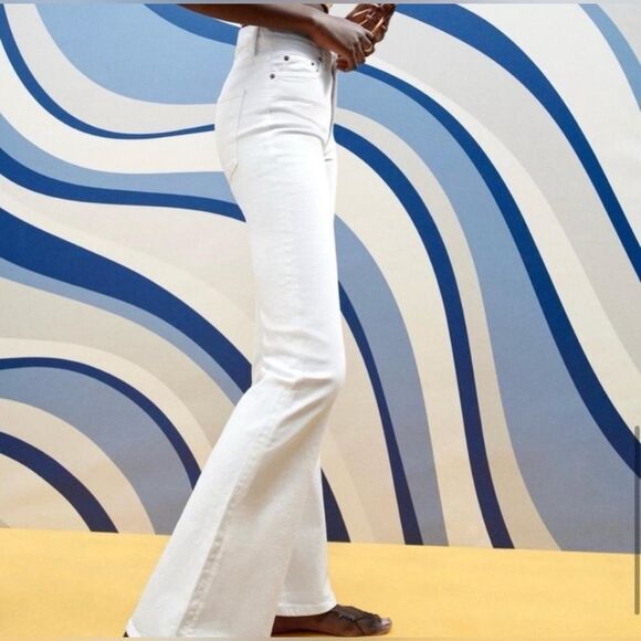Zara The Skinny Flare Denim Off White Denim Jeans - Picture 3 of 16